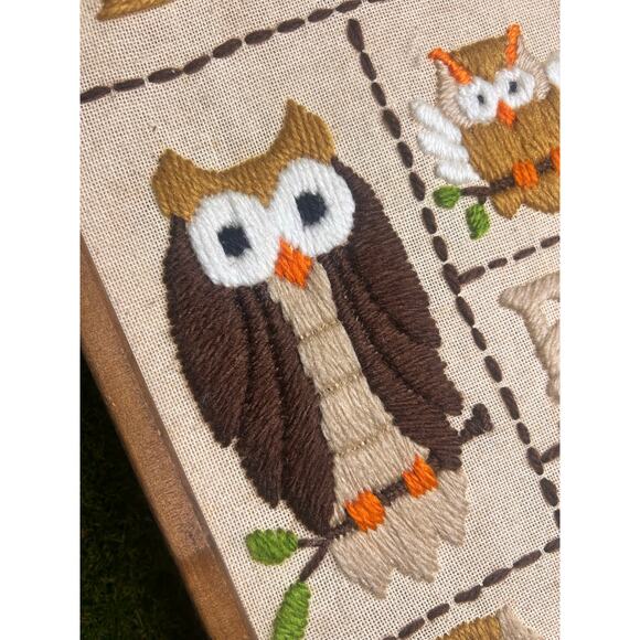 Vintage Needlepoint Friendship‎ Love Happiness Owl Picture - Picture 3 of 6